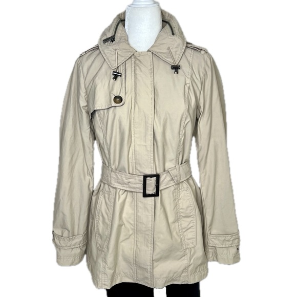 Tommy Hilfiger Beige Garment - Picture 1 of 17